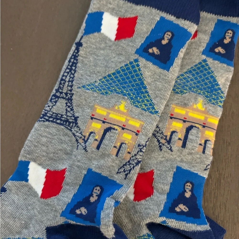 Novelty Paris Landmark Crew Socks - Navy & Gray Sz OS New